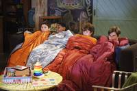 Кадр Держись, Чарли!