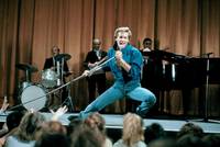 Кадр Совершенно секретно!