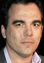 Дэннис Илиадис фото