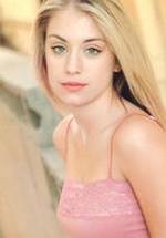 Дженнифер Холлэнд фото