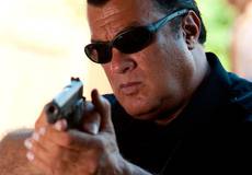 Стивен Сигал научит российских призывников патриотичности