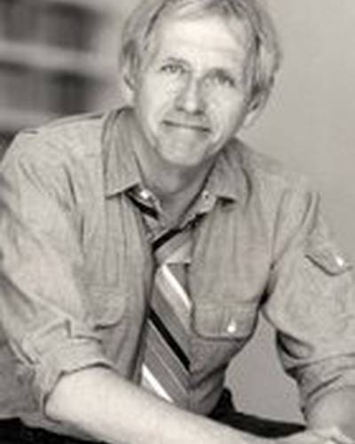 Кэйси Петровски фото