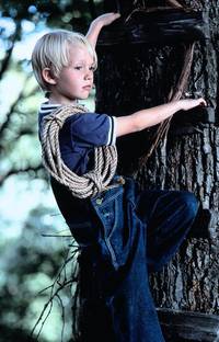 Кадр Деннис-мучитель