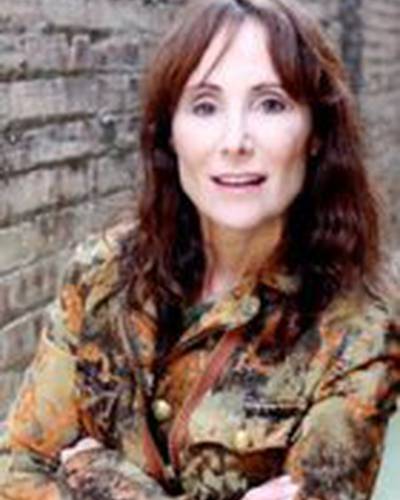 Дженьюэри Скарпино фото