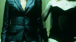 Кадр из фильма "Объект любви" - 1