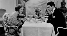 Кадр из фильма "Войдите, мадам" - 1