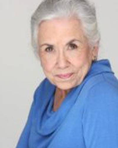 Кэролин Уикуайр фото