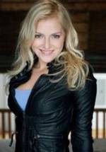 Кортни-Джейн Уайт фото