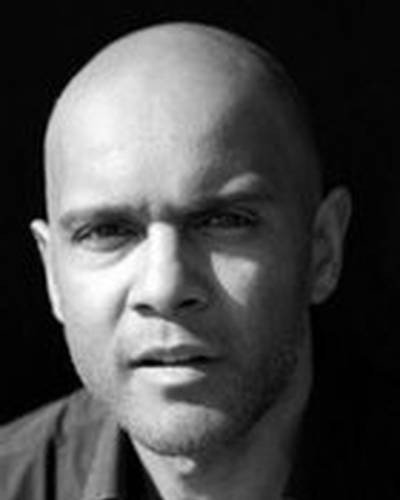 Тони Бриггс фото