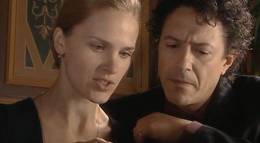 Кадр из фильма "Дилер" - 1