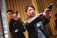 Кадр Собака кусает собаку