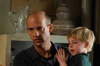 Кадр Материнство