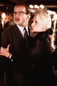 Кадр Смерть ей к лицу