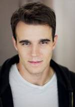 Зандер Робертс фото