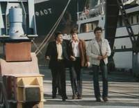 Кадр Берегите женщин