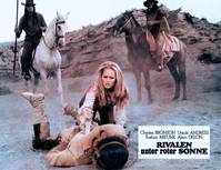 Кадр Красное солнце