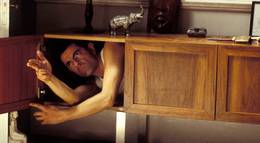 Кадр из фильма "Агент Джонни Инглиш" - 2