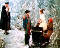 Кадр Двенадцать месяцев