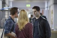 Кадр Быть человеком