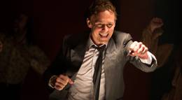 Кадр из фильма "Высотка" - 1