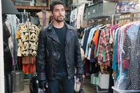 Кадр Ларри Краун