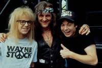 Кадр Мир Уэйна 2