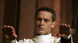 Кадр из фильма "Кто никогда не жил" - 1