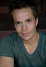 Фред Сэлмон фото