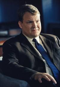 Кадр Малкольм в центре внимания