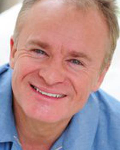Bobby Davro фото