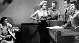 Кадр из фильма "Пришелец из космоса" - 2