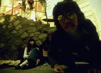 Кадр Бросай читать, собираемся на улицах!