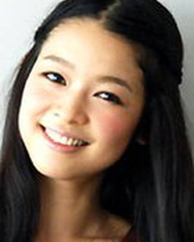 Ема Фуджисава фото