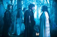 Кадр Ведьмы Ист-Энда