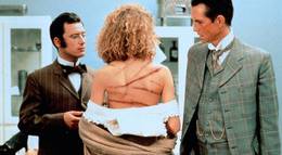 Кадр из фильма "На грани безумия" - 2