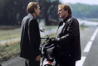 Кадр Чти отца своего