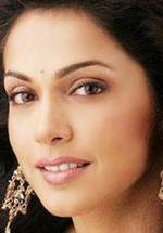 Иша Коппикар фото