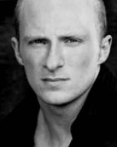 Бен Лойд-Холмс фото