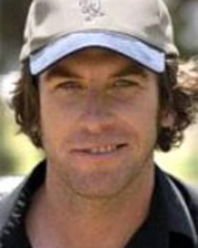 Клинт Джеймс фото