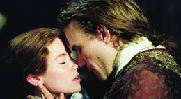 Кадр из фильма "Казанова" - 2