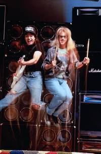 Кадр Мир Уэйна