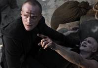 Кадр Священник