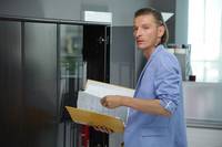 Кадр Служебный роман. Наше время