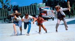 Кадр из фильма "Максимальное ускорение" - 2