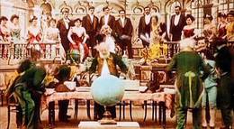 Кадр из фильма "Путешествие сквозь невозможное" - 1