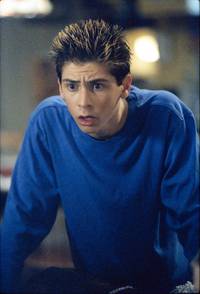 Кадр Малкольм в центре внимания