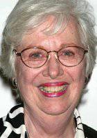 Полли Холлидей