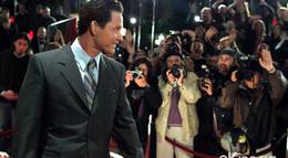 Кадр из фильма "Папарацци" - 2