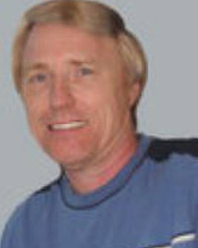 Дэниэл Уиллиард фото