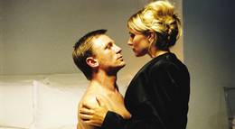 Кадр из фильма "Слоеный торт" - 2